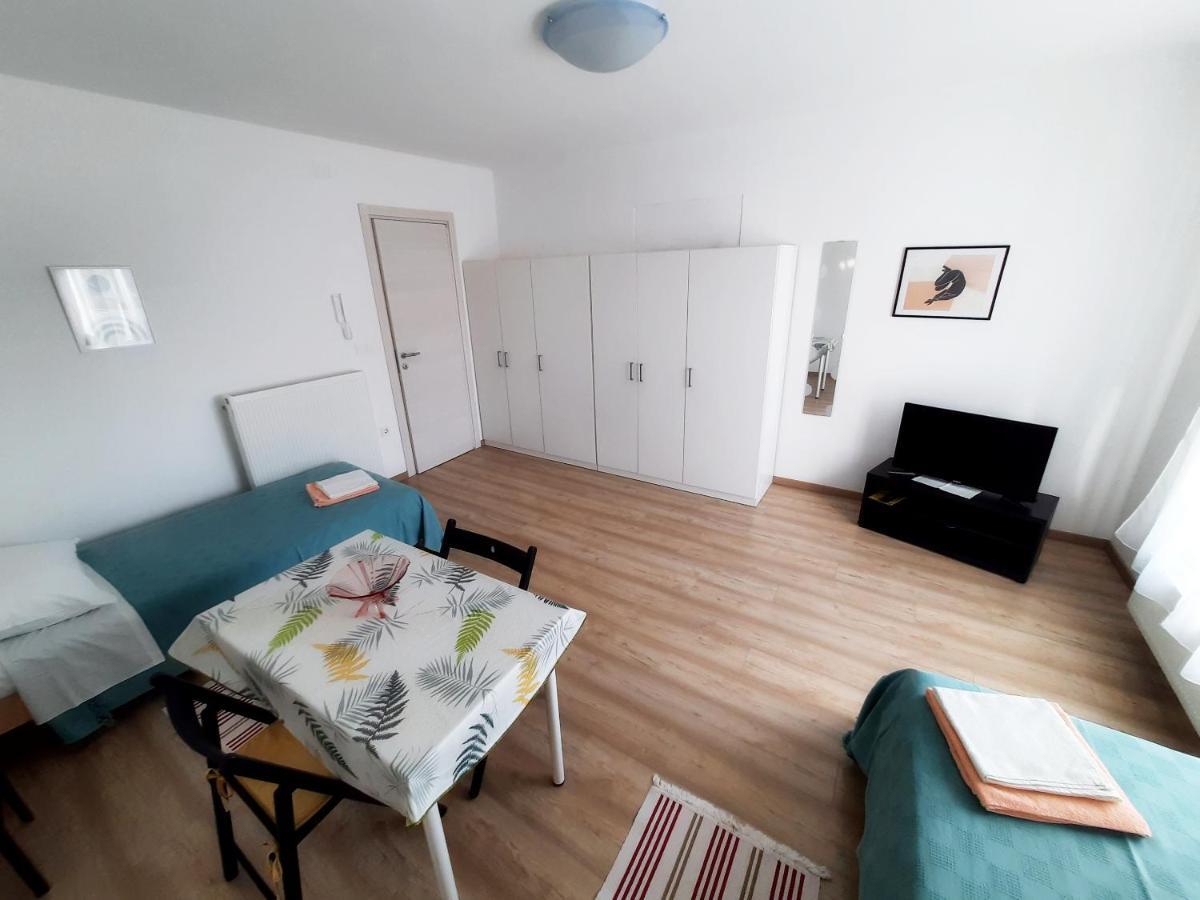 Apartamento Argonauti With Free Parking Pula Exterior foto